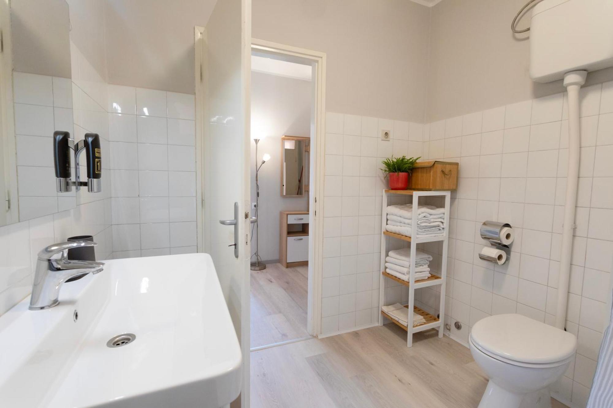 Apartments Galeb Rabac Exterior foto