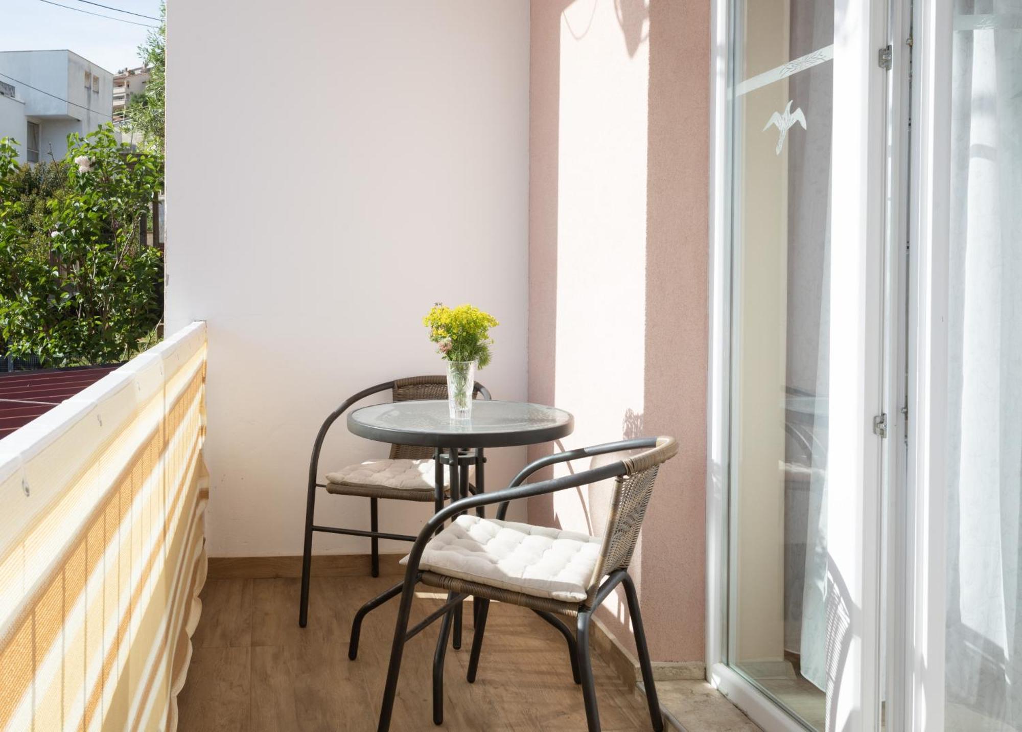 Apartments Galeb Rabac Exterior foto